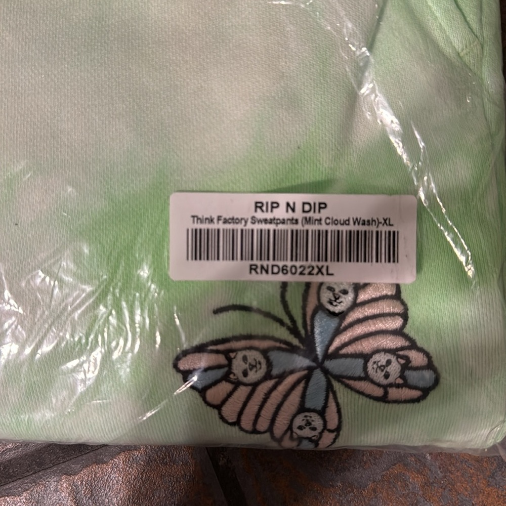 RipNDip Think Factory Mint Cloud Wash Sweatpants - Picture 2 of 4
